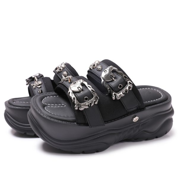 Open sandals