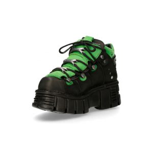 Retro boots with green detail