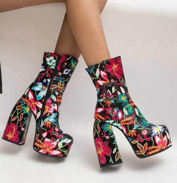 Platform ankle boots with floral design