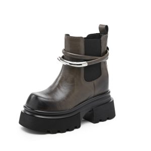 Ankle boots