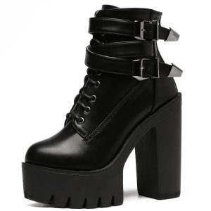 Vanguard Stride Ankle Boots