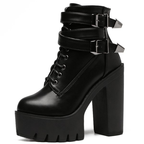 Vanguard Stride Ankle Boots