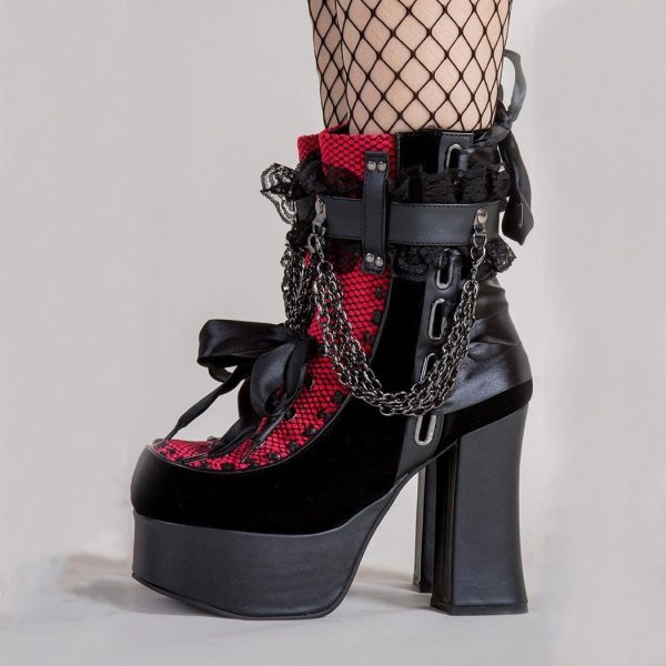 Ankle Boots with lace design