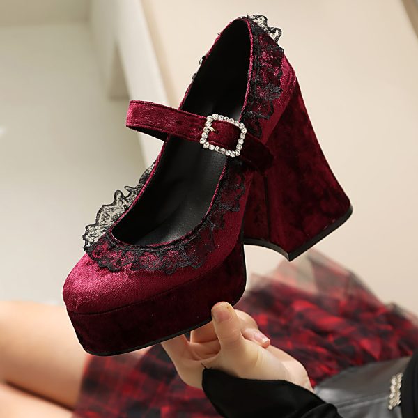 Velvet platform shoes